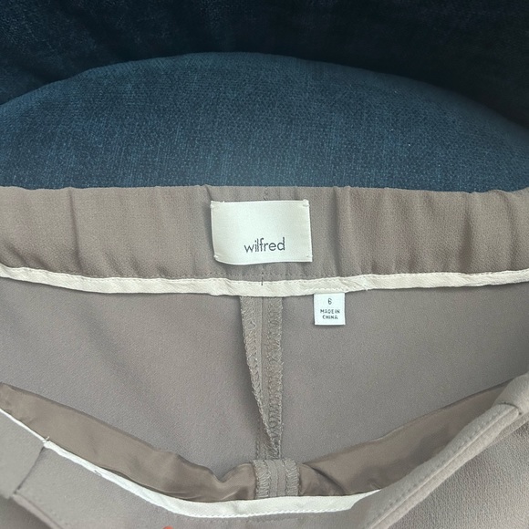 Wilfred slim fit cropped pants - Picture 3 of 4